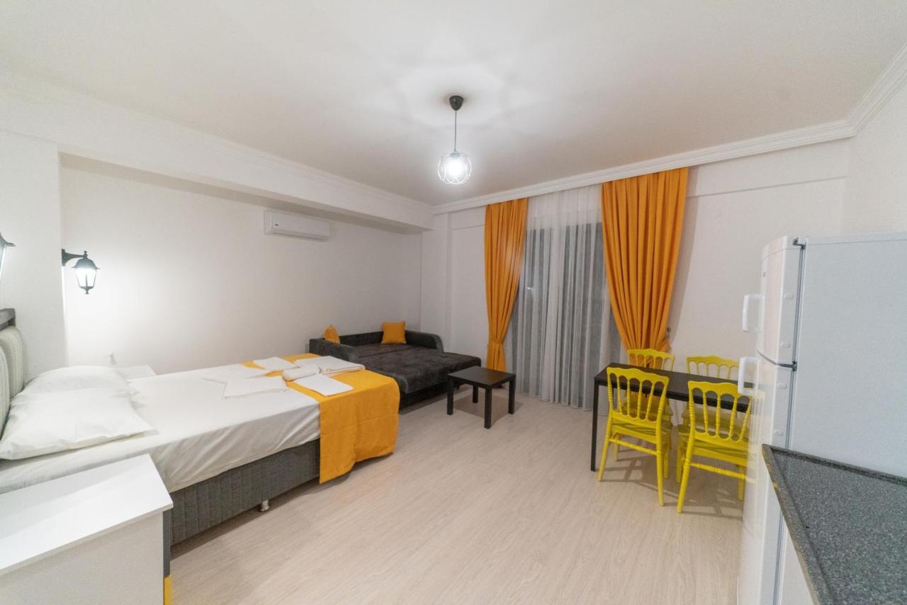 One-Bedroom Apartment,1050712084:JPEG