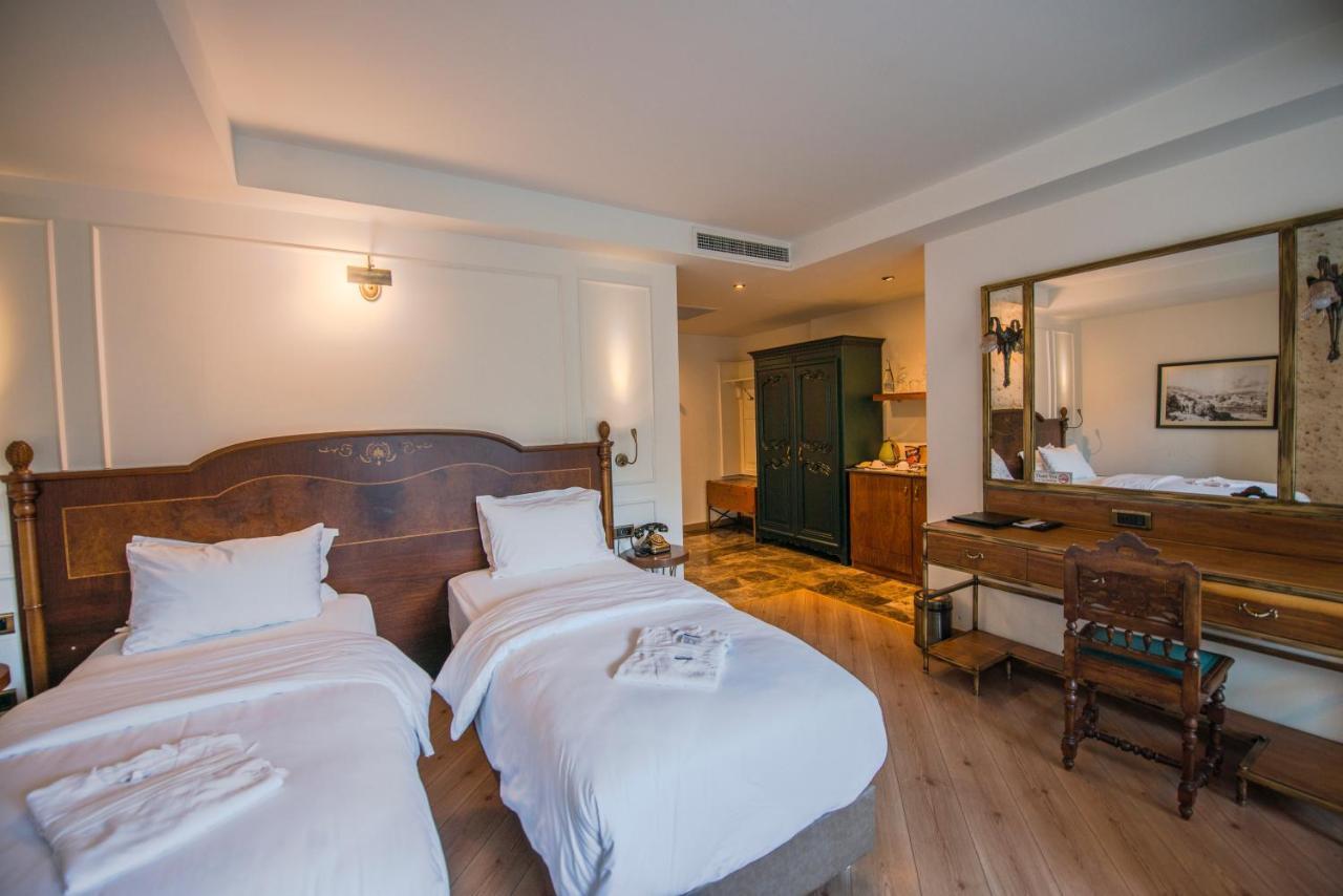 Classic Room with Land View