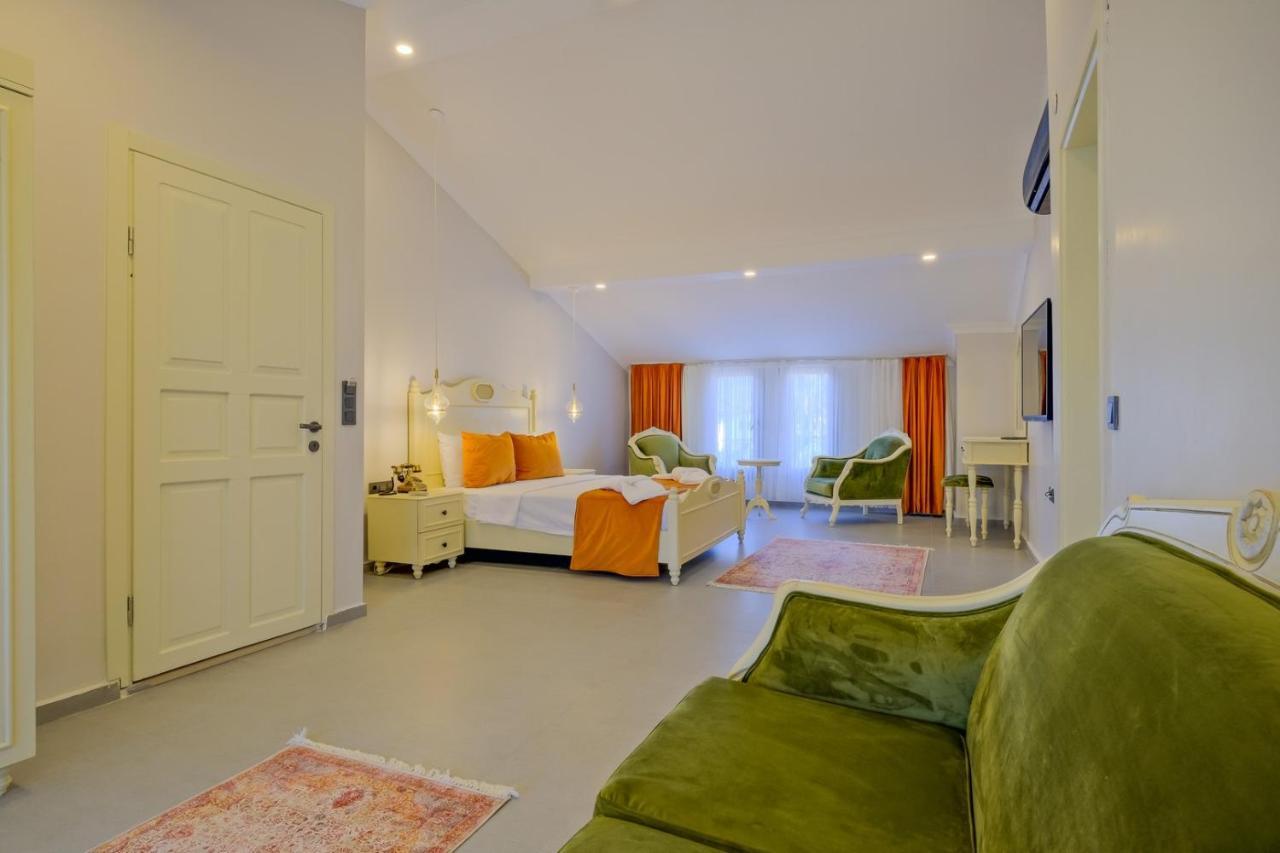 Suite Terrace,1297497196:JPEG