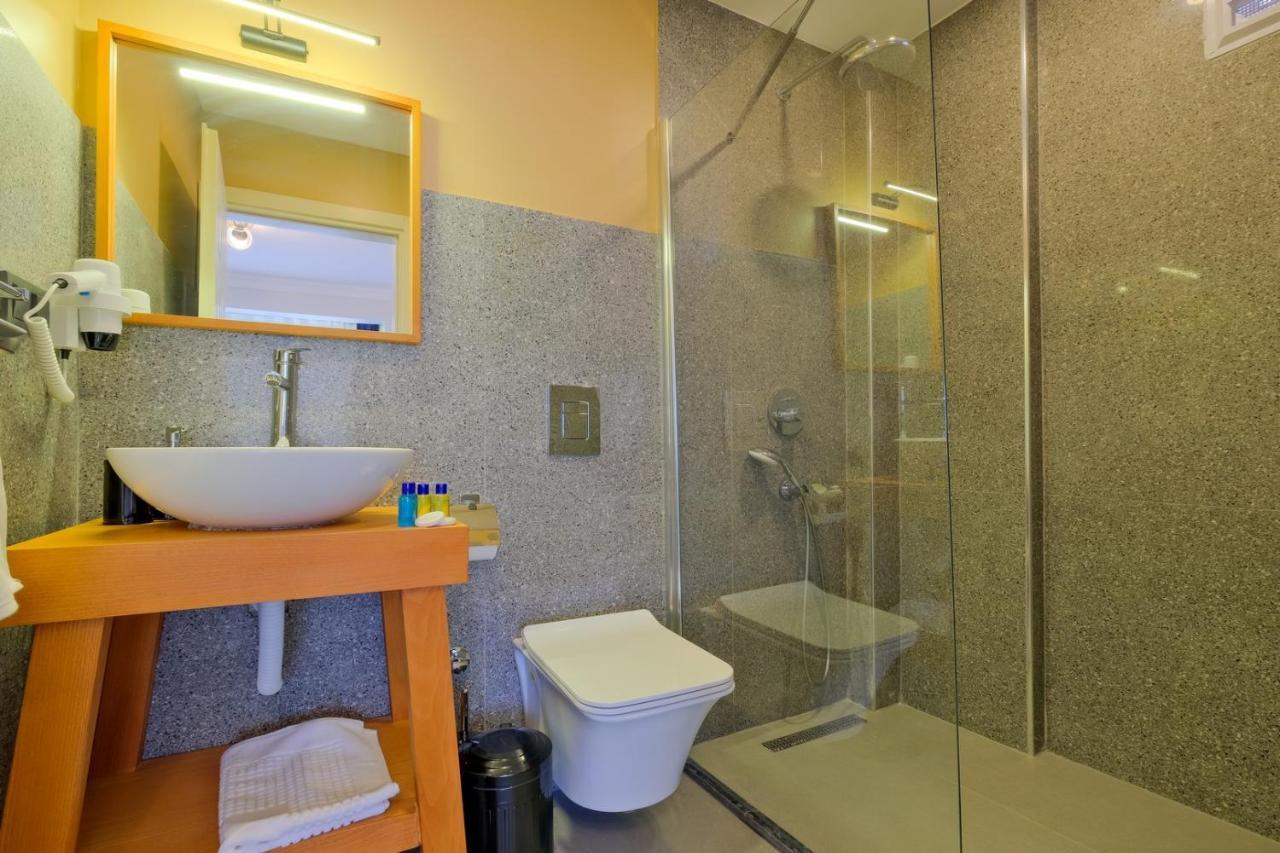 Quadruple Room,1601776127:JPEG