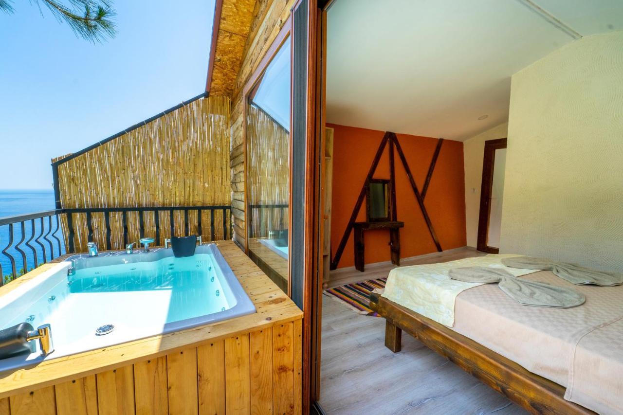 Deluxe Doppelzimmer mit Balkon und Meerblick
