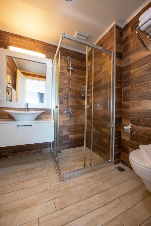 Suite with Sea View