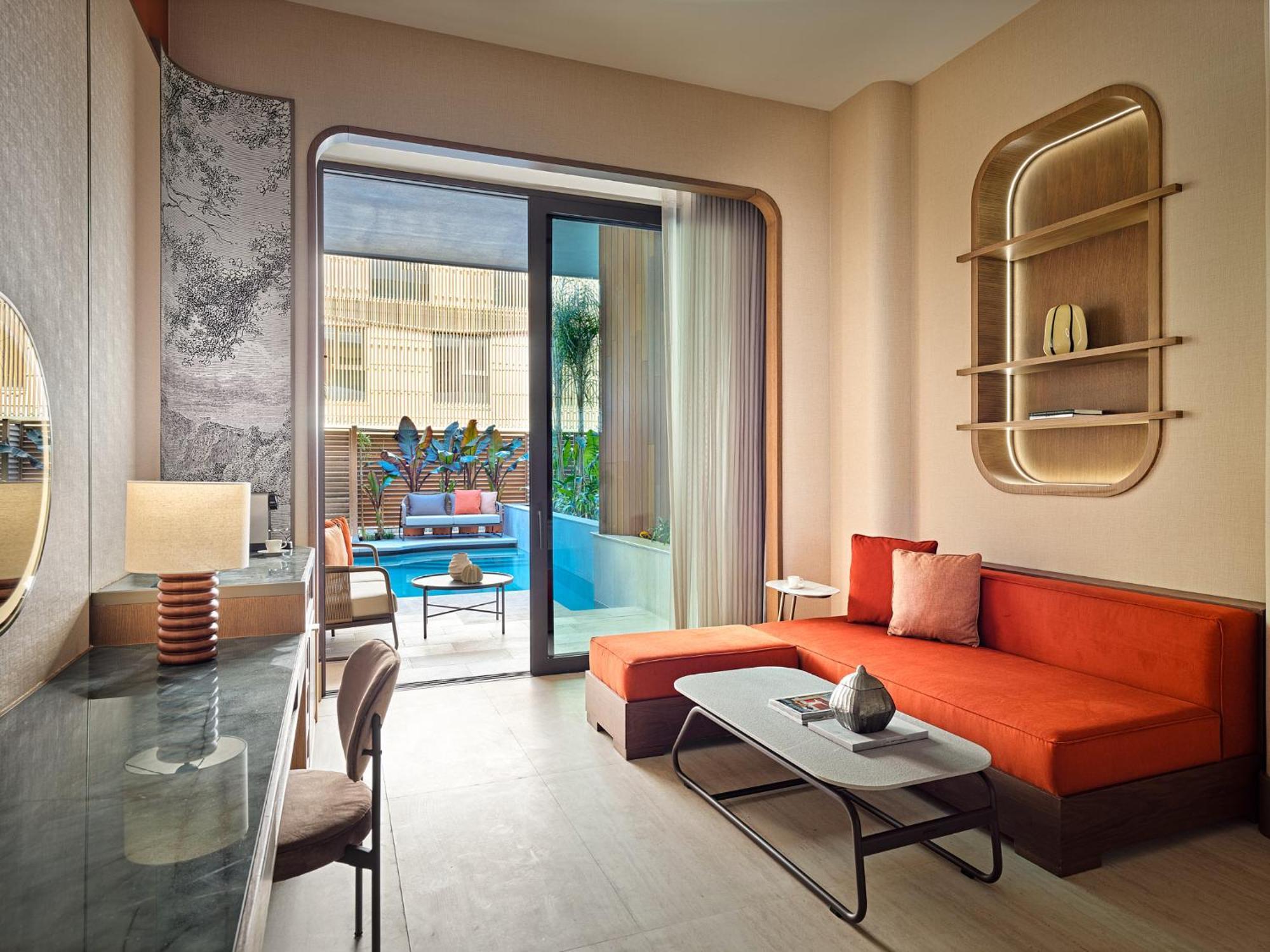 Pool Suite (+18 Adults Only)
