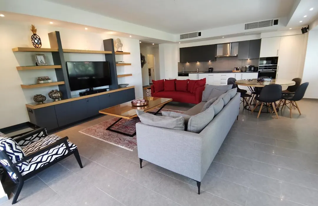 Topaz Suites By Villa Safiya-1