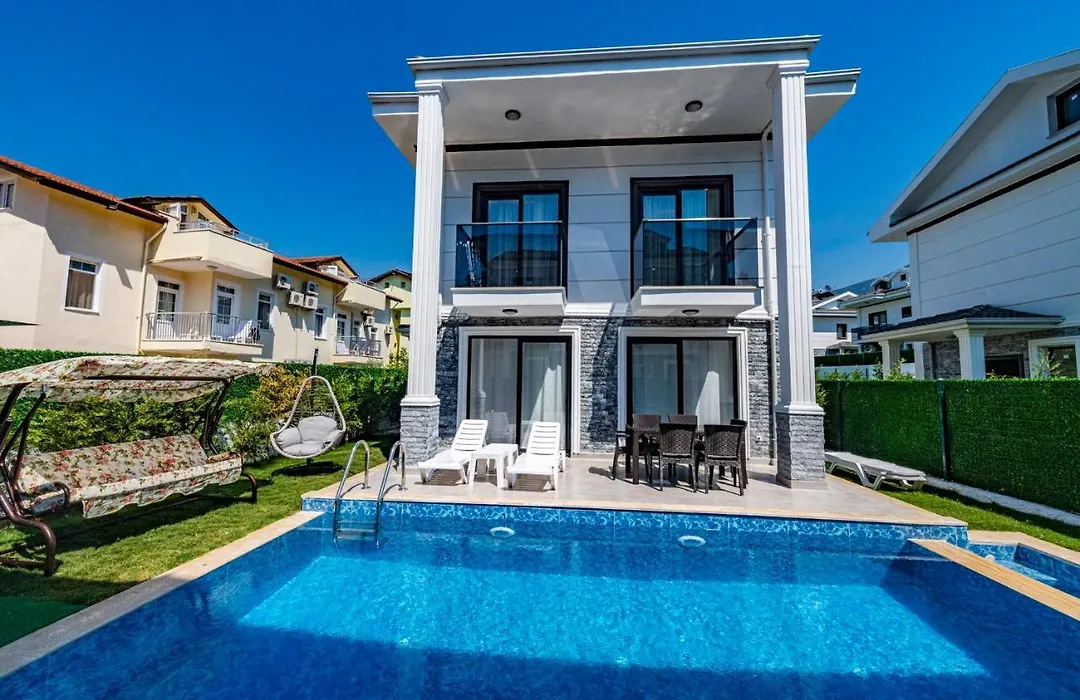 Salkim- 4 Bedroom Holiday Villa In Oludeniz-1
