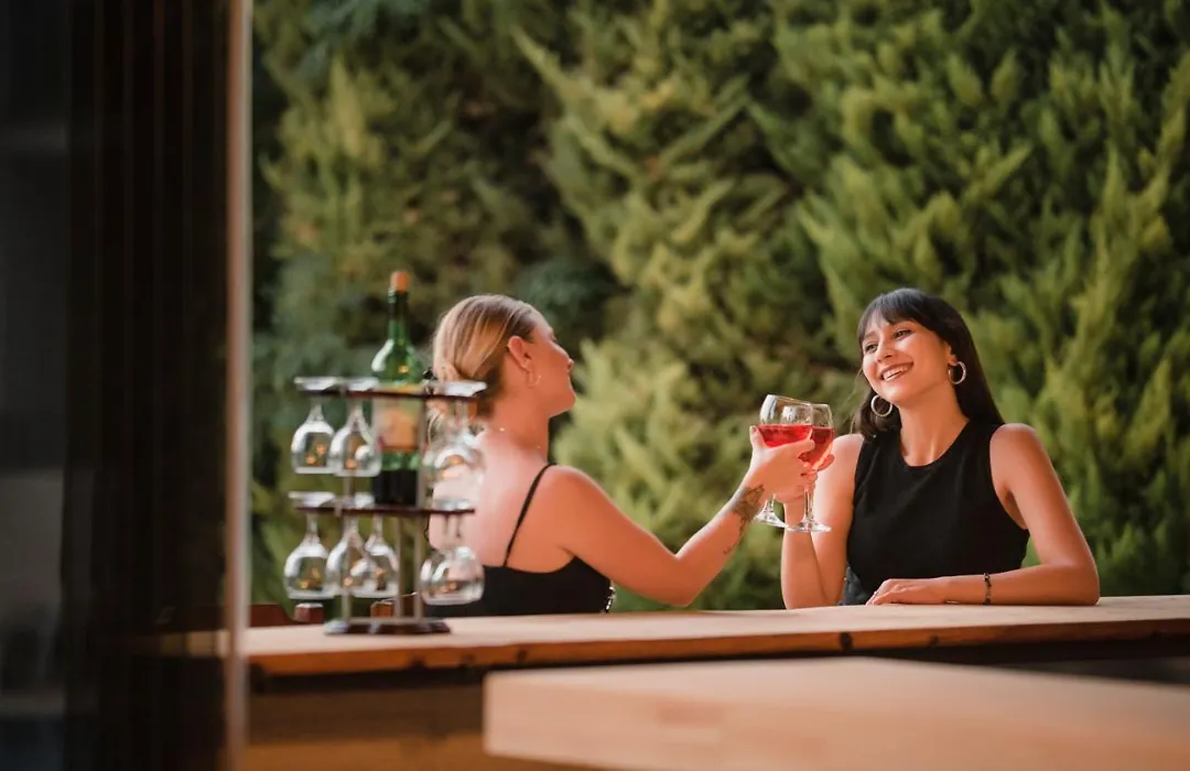 Qualia Hotel-1