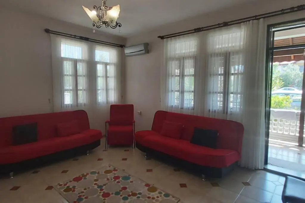 Peaceful House-1