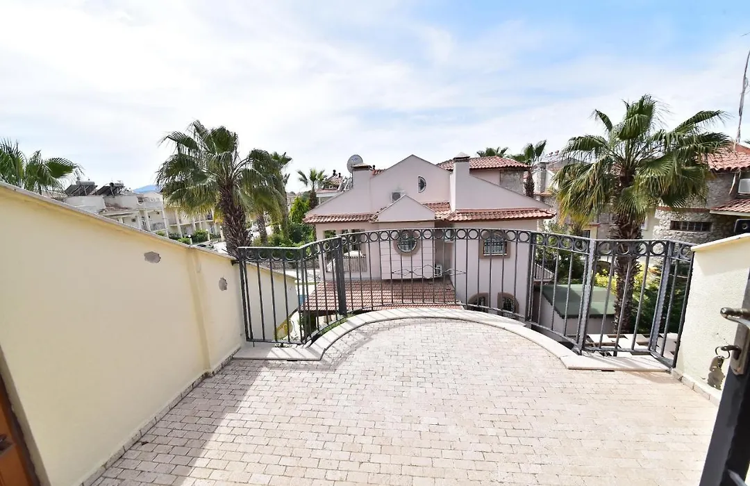 Villa Phoenix-1
