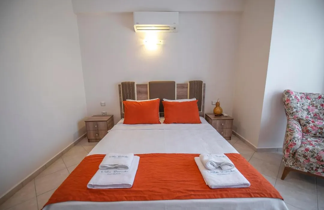 Villa Lina-1
