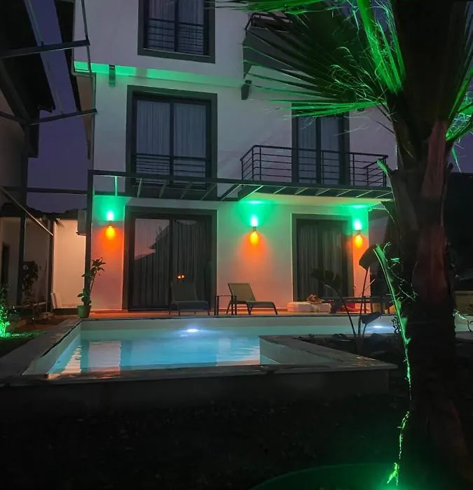 Atli Villa No:8-1