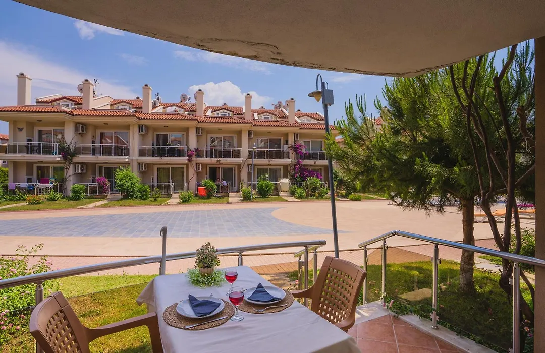 Sunset Beach Club Aqua Lettings-1