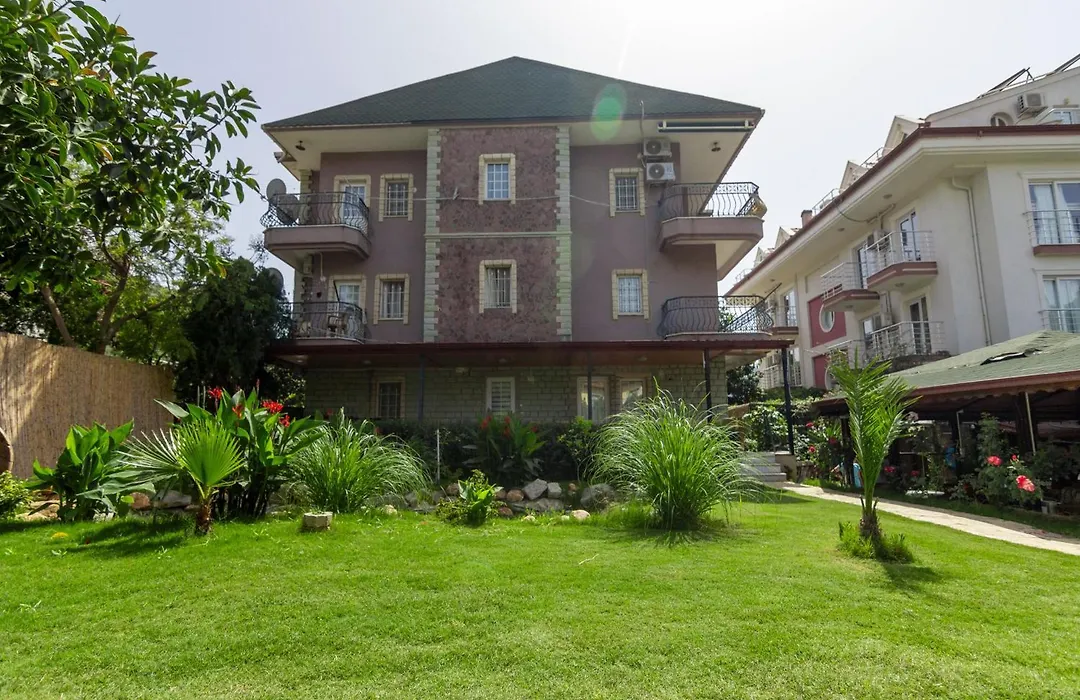 Kampues Garden-1