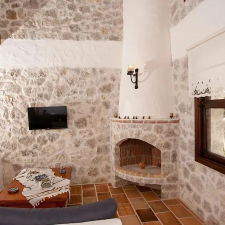 Exclusive Boutique Hotel 3-3