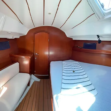 Oceanis Yacht: Luxurious 3-Cabin Sailing Experience-3