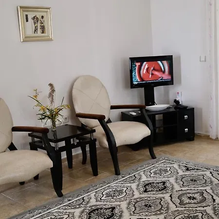 Lovely Villa With Shared Pool Near Calis Beach In Fethiye-2