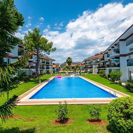 Spacious Apartment With Pool And Forest View In Fethiye-3