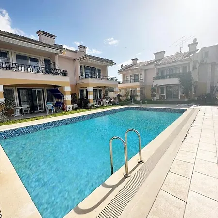 Bluey Calis Beach House-3