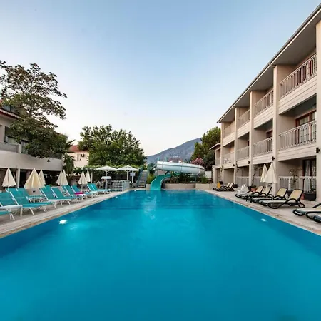 Golden Life Resort Hotel & Spa-2