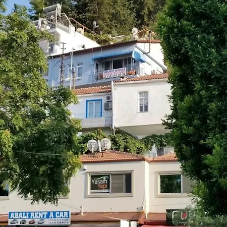 Terrace 1-2