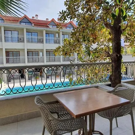 Oeluedeniz Golden Life Resort Otel-3