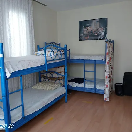 Hzd Apartments Hostel-2
