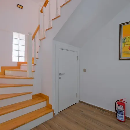 Fethiye Calista Plaja Yakin Oezel Havuzlu Luex Villa-2
