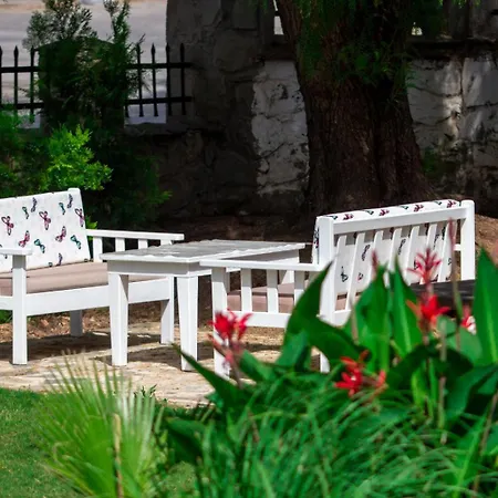 Kampues Garden-3