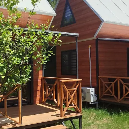 Farmside Otel-2