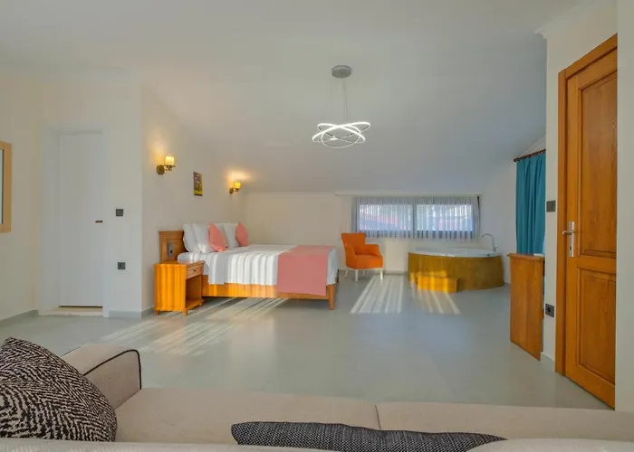 Haustierfreundliches Infinity Ruby Villa Fethiye