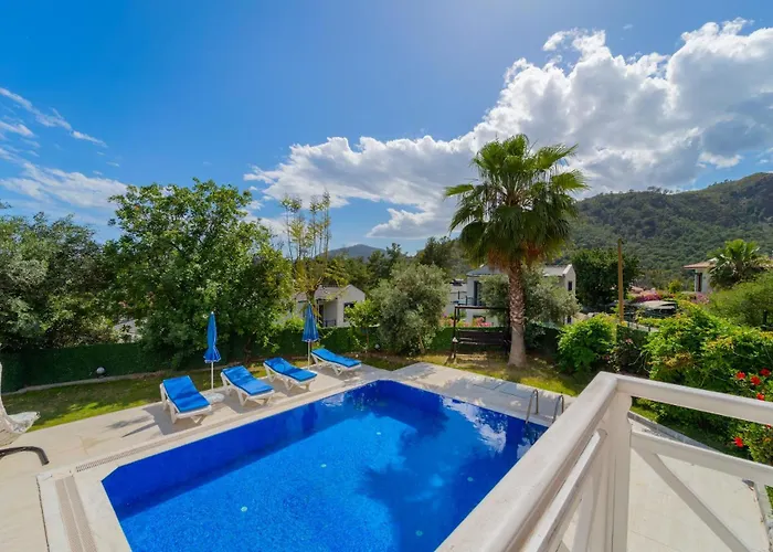 Oezel Havuzlu Villalar - Goecek Fethiye